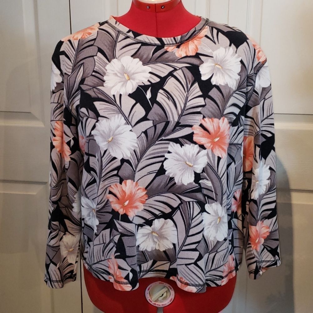 Caribbean Joe Let Go Floral Sweater